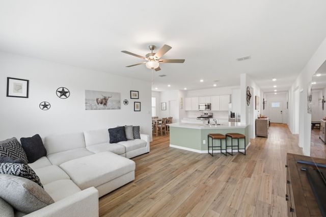 948 High Noon Drive, Fort Worth, TX 76052
