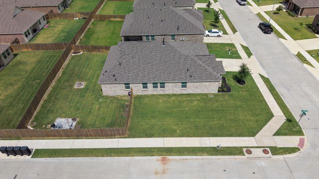 948 High Noon Drive, Fort Worth, TX 76052