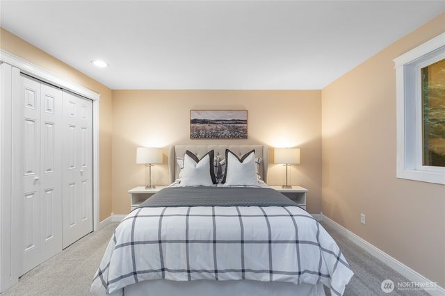 1215 293rd Avenue NE, Carnation, WA 98014