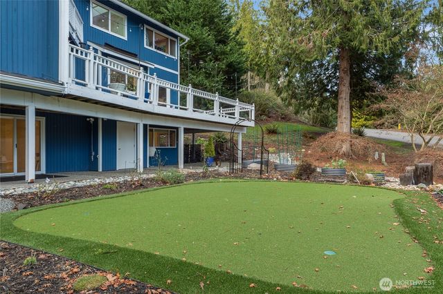 1215 293rd Avenue NE, Carnation, WA 98014