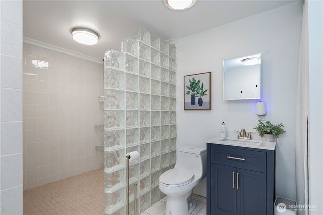 1215 293rd Avenue NE, Carnation, WA 98014