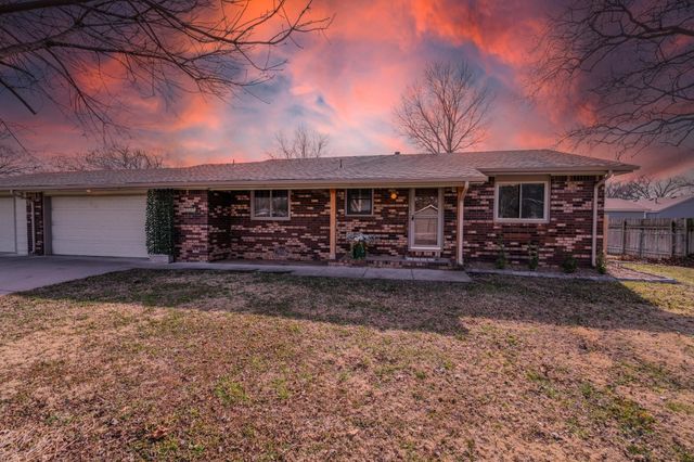 2027 W 27th St N, Wichita, KS 67204