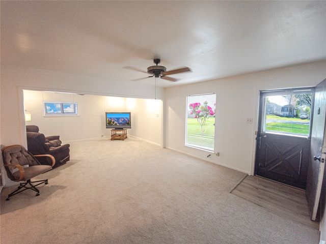 4318 Pineridge Drive, Garland, TX 75042