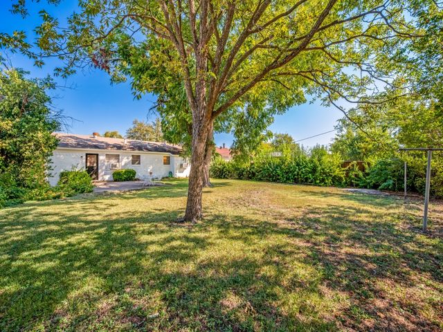 4318 Pineridge Drive, Garland, TX 75042