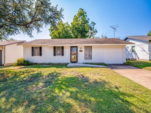 4318 Pineridge Drive, Garland, TX 75042