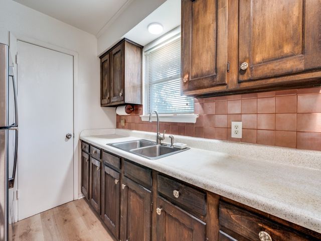 4318 Pineridge Drive, Garland, TX 75042