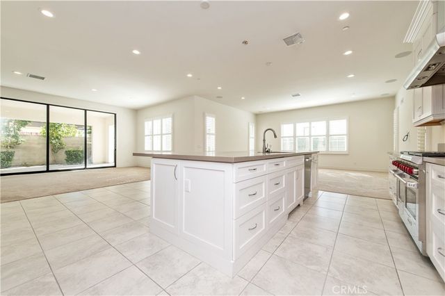 58 Kite Dr, Irvine, CA 92618