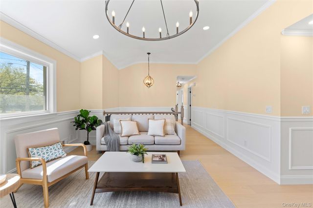 1059 Denton Avenue, Manhasset Hills, NY 11040