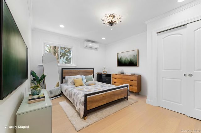 1059 Denton Avenue, Manhasset Hills, NY 11040