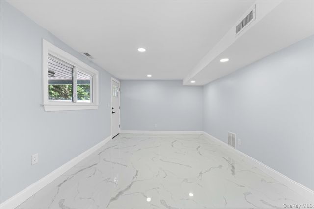 1059 Denton Avenue, Manhasset Hills, NY 11040