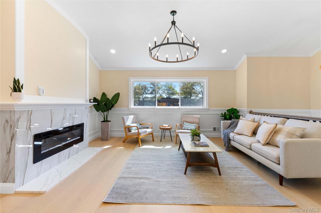 1059 Denton Avenue, Manhasset Hills, NY 11040