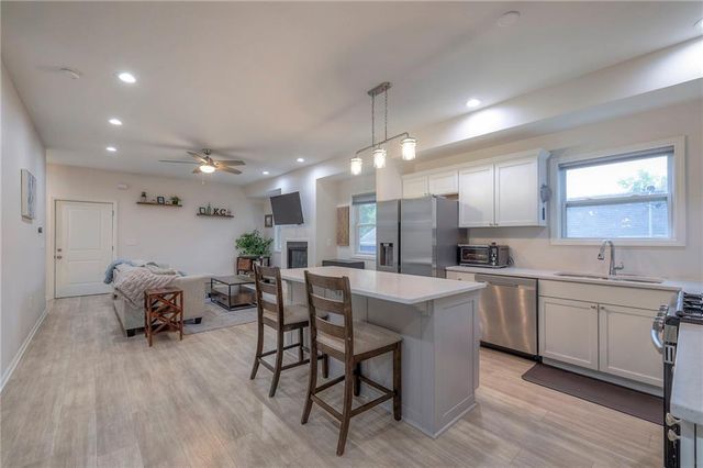 9130 McGee Street, Kansas City, MO 64114