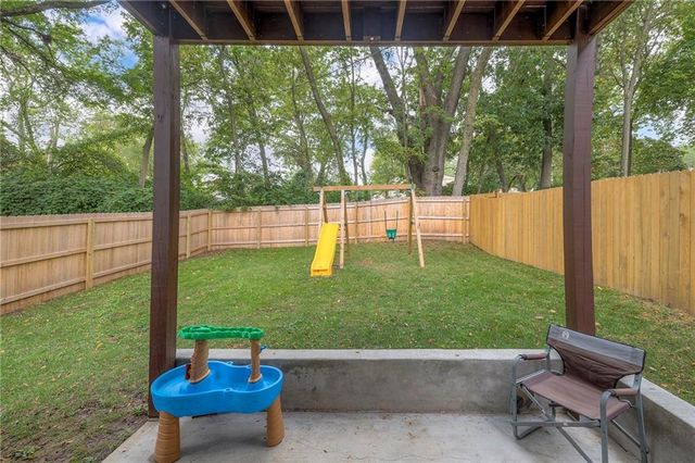 9130 McGee Street, Kansas City, MO 64114