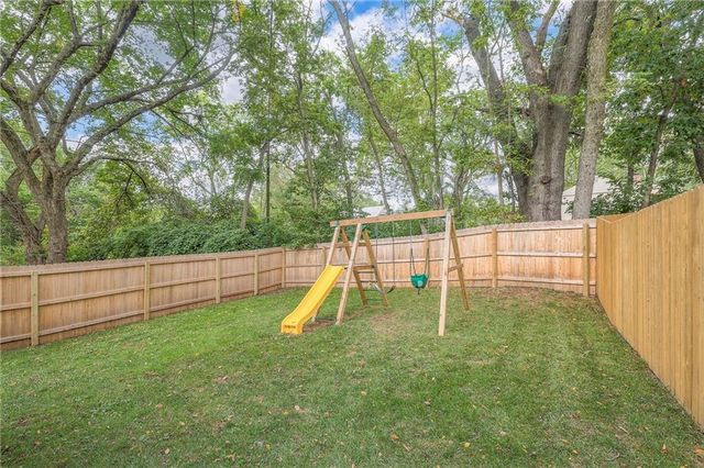 9130 McGee Street, Kansas City, MO 64114