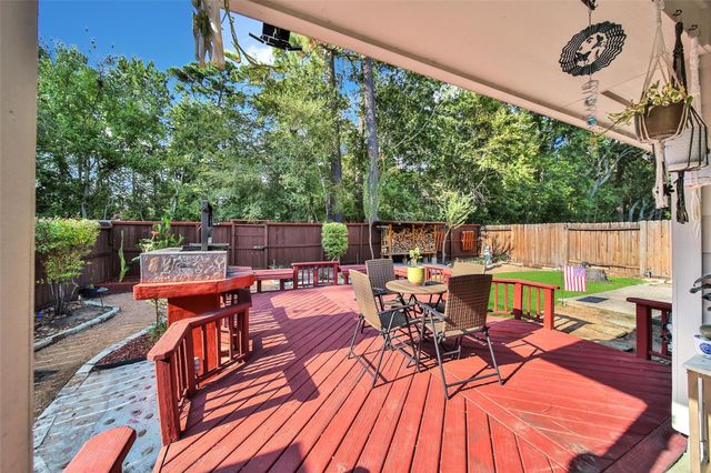 67 N Veranda Ridge Drive, The Woodlands, TX 77382