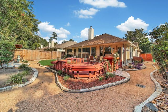 67 N Veranda Ridge Drive, The Woodlands, TX 77382