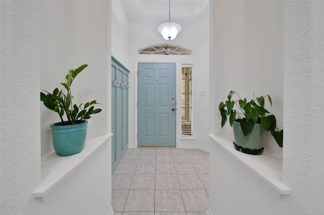 67 N Veranda Ridge Drive, The Woodlands, TX 77382