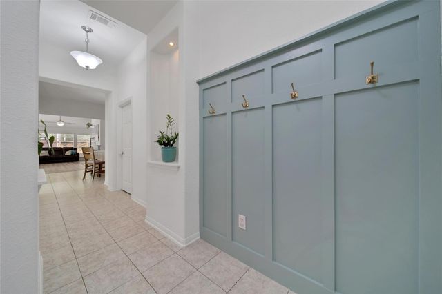 67 N Veranda Ridge Drive, The Woodlands, TX 77382