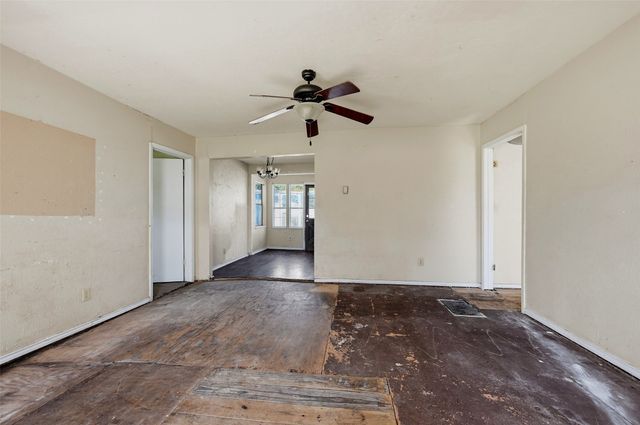 113 Willow Drive, Pottsboro, TX 75076
