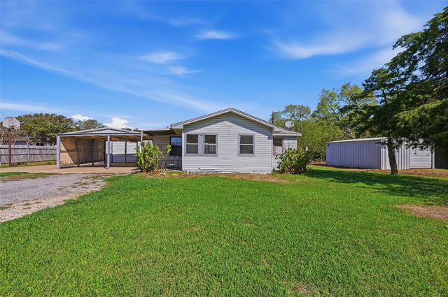113 Willow Drive, Pottsboro, TX 75076