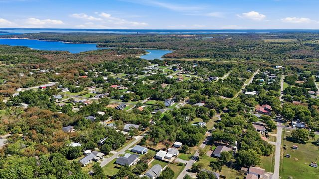 113 Willow Drive, Pottsboro, TX 75076