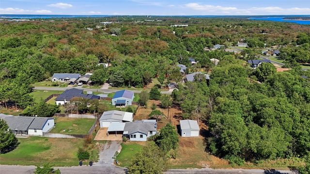 113 Willow Drive, Pottsboro, TX 75076