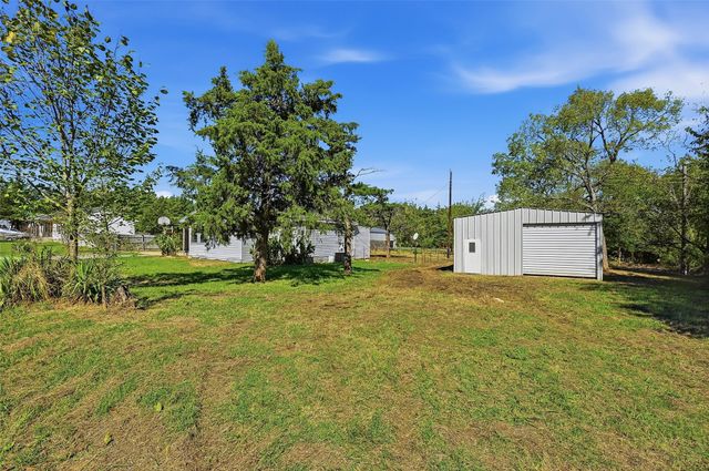 113 Willow Drive, Pottsboro, TX 75076