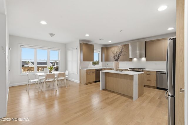 15 Payne Avenue, Lakewood, NJ 08701