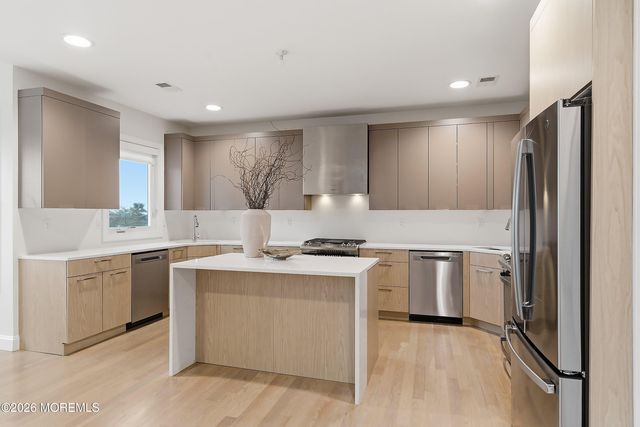 15 Payne Avenue, Lakewood, NJ 08701