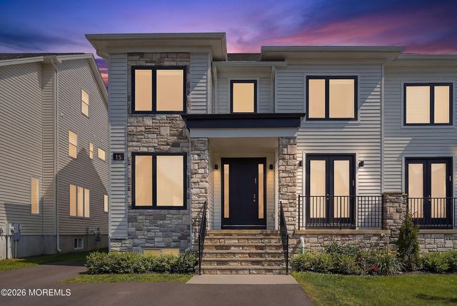 15 Payne Avenue, Lakewood, NJ 08701