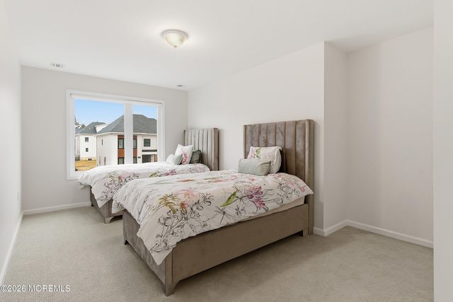 15 Payne Avenue, Lakewood, NJ 08701