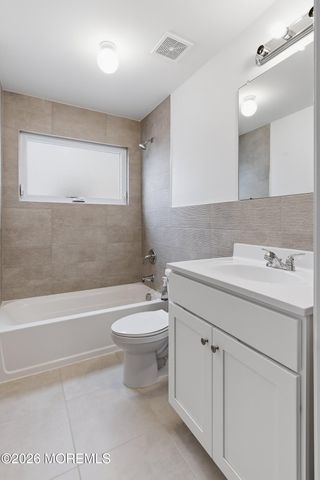 15 Payne Avenue, Lakewood, NJ 08701