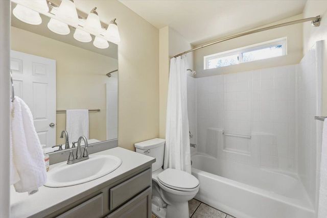 3812 E Terra Ct, Spokane, WA 99223