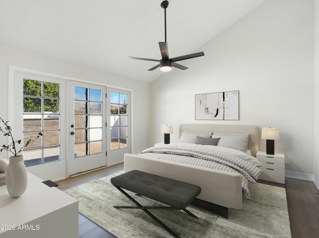 1960 E KRISTA Way, Tempe, AZ 85284