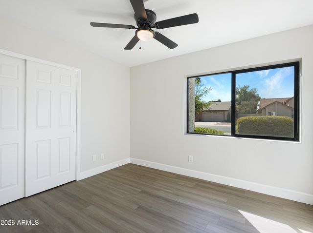 1960 E KRISTA Way, Tempe, AZ 85284