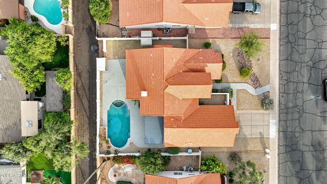 1960 E KRISTA Way, Tempe, AZ 85284