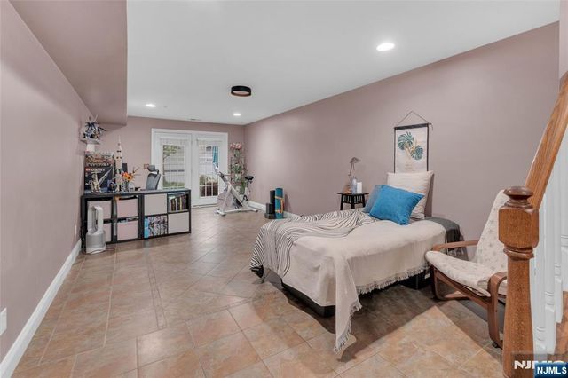 22 Marina Drive, Bayonne, NJ 07002