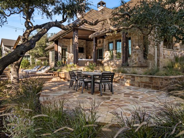 17600 Flagler DR, Austin, TX 78738