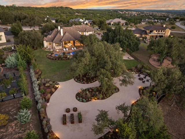 17600 Flagler DR, Austin, TX 78738