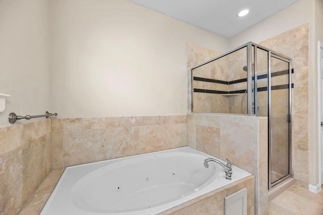 932 W 26th Street B, Houston, TX 77008