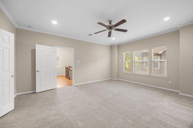932 W 26th Street B, Houston, TX 77008