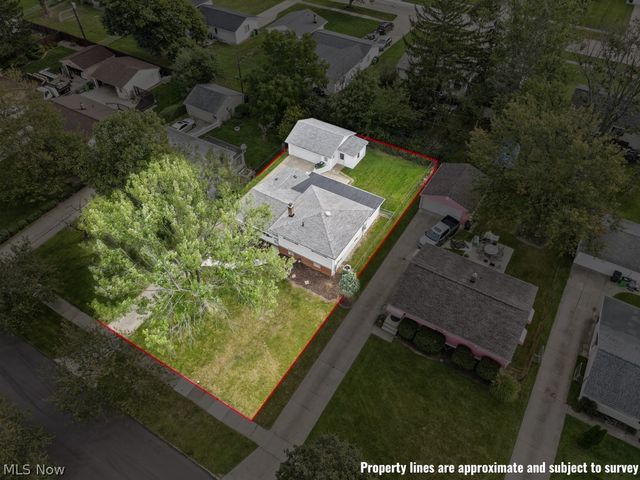 5713 Vickie Lane, Bedford Heights, OH 44146