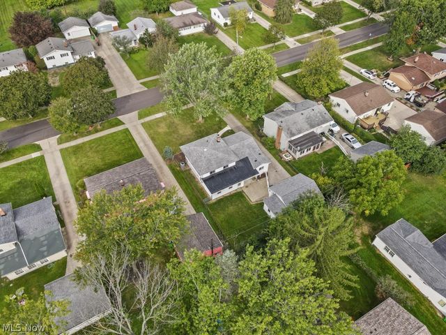 5713 Vickie Lane, Bedford Heights, OH 44146