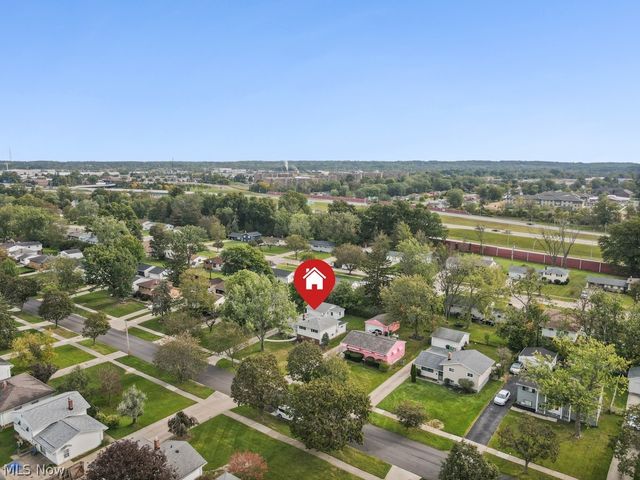 5713 Vickie Lane, Bedford Heights, OH 44146