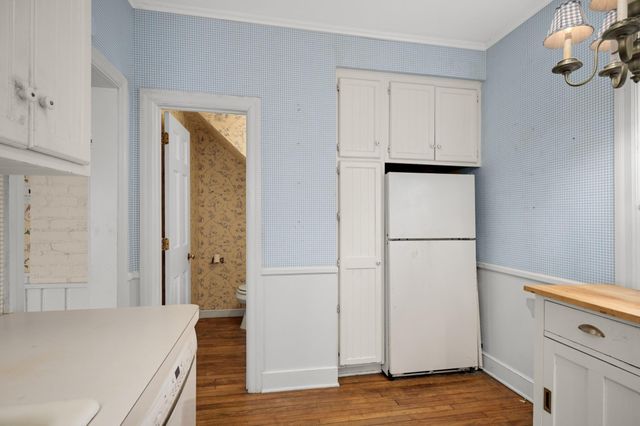 3819 Thomas Avenue S, Minneapolis, MN 55410