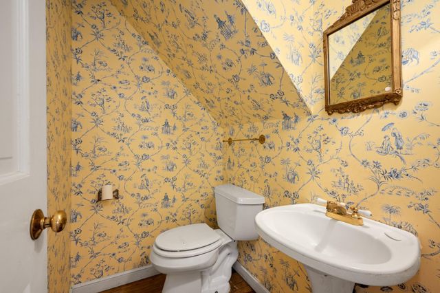 3819 Thomas Avenue S, Minneapolis, MN 55410