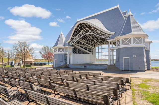 3819 Thomas Avenue S, Minneapolis, MN 55410