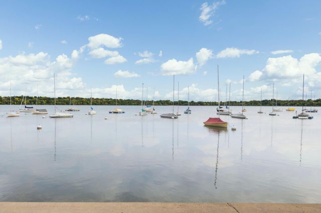 3819 Thomas Avenue S, Minneapolis, MN 55410