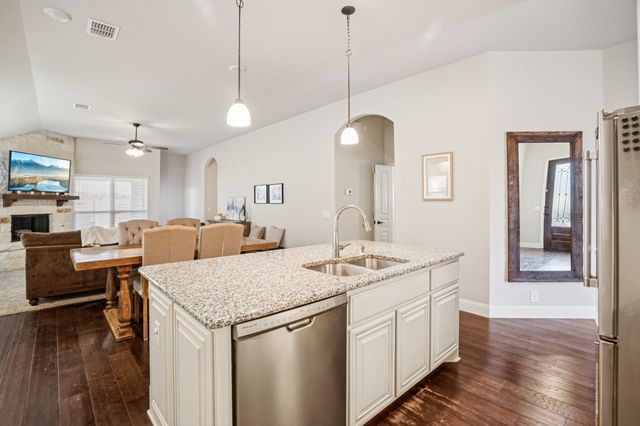 5436 Quiet Woods Trail, Fort Worth, TX 76123