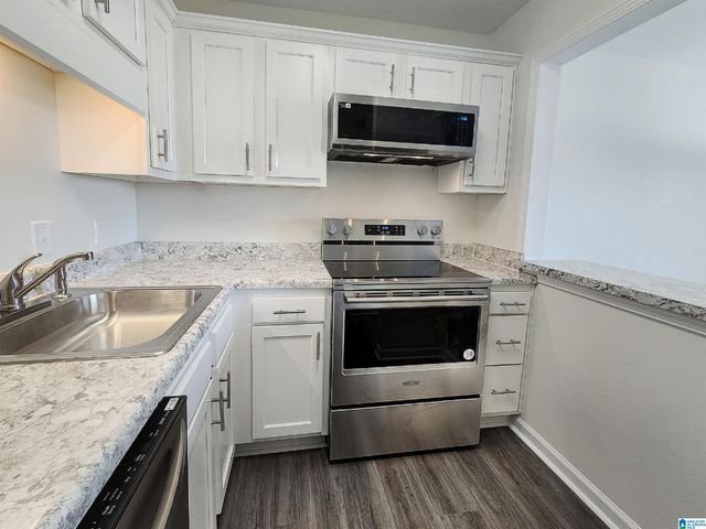 1325 31st St S Apt B, Birmingham, AL 35205